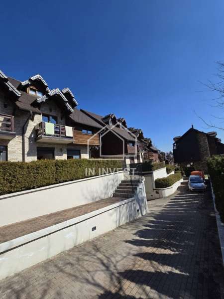prodaja-luksuznog-dupleksa-zlatibor-1000-sa-dvoristem-i-garazom