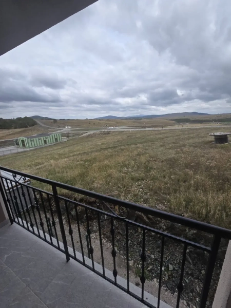 Pogled sa terase na park prirode, Zlatibor