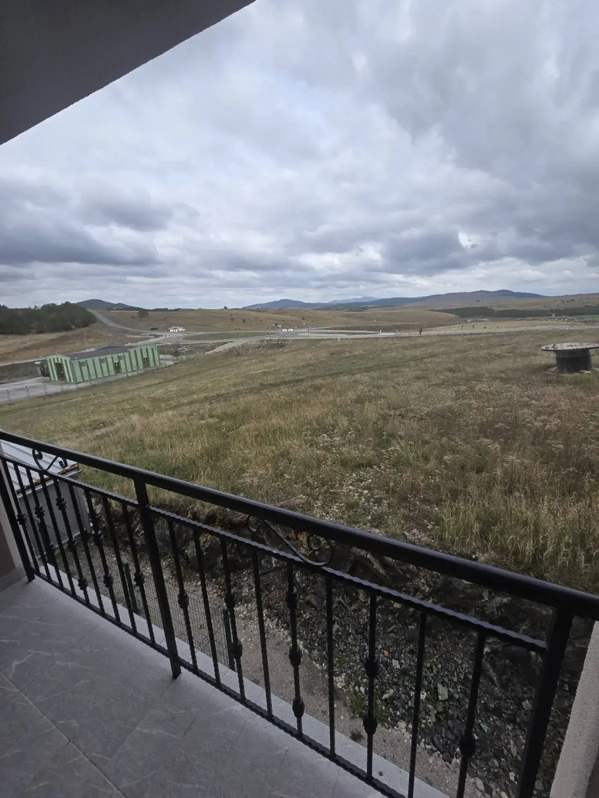 Pogled sa terase na park prirode, Zlatibor